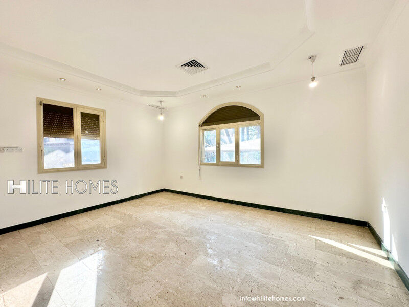 Kuwait City, Apartments, Flats, Houses & Villas, KWD 1150/month,  4 BR,  Four Bedroom Floor With Private Entrance For Rent In Jabriya