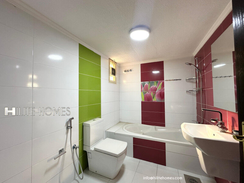 Kuwait City, Apartments, Flats, Houses & Villas, KWD 1150/month,  4 BR,  Four Bedroom Floor With Private Entrance For Rent In Jabriya