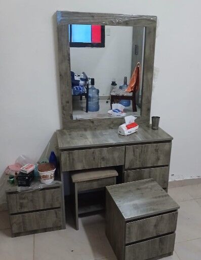 Al Aziziyah, Furniture, SAR 1200,  1200 SAR In Jeddah Aziziyah (King Size Double Bed And Dressing Table) Ready For Sle