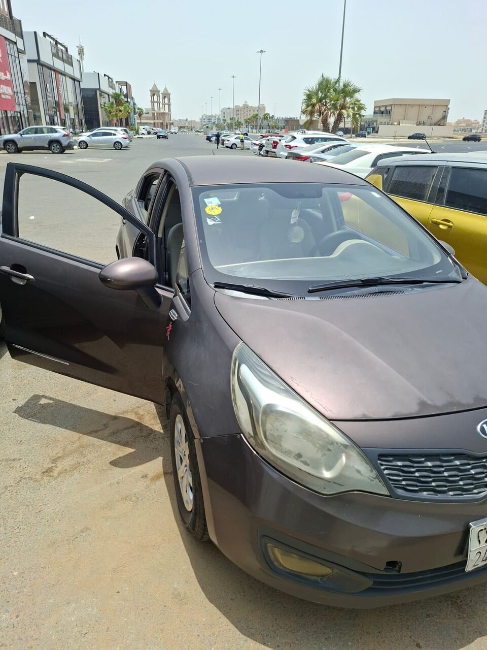 Jizan, Vehicles, Cars & Trucks , SAR 22000,  Kia Rio,  2015,  Automatic,  307000 KM,  Make & Model:  Year:  Transmission: