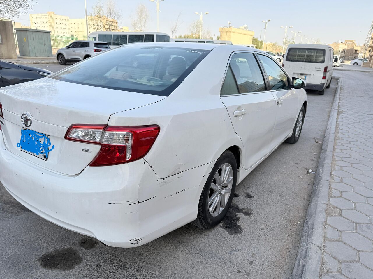 Mumbai, Vehicles, Cars & Trucks , INR 30000,  Camry 2015,  2015,  Automatic,  184750 KM,  SAR 30000, Toyota Camry, , , ,