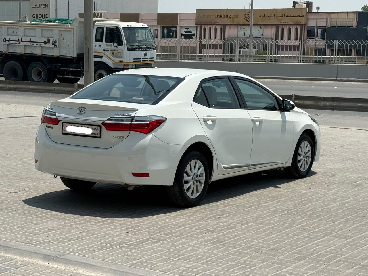 Manama, Vehicles, Cars & Trucks , BHD 3900,  Toyota Corolla XLI,  2017,  Automatic,  206500 KM,    (Pearl)