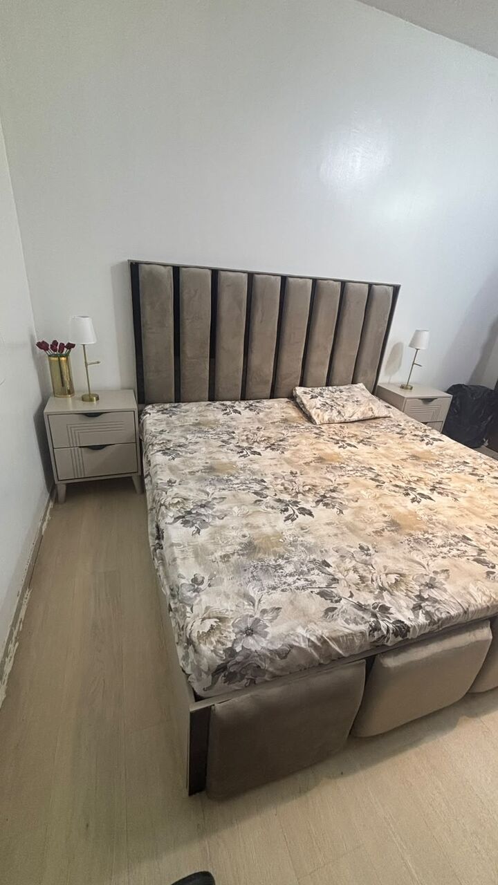 Dhahrat Laban, Household Items, SAR 2500,  Bedroom Furniture For Sale. (almost Brand New)