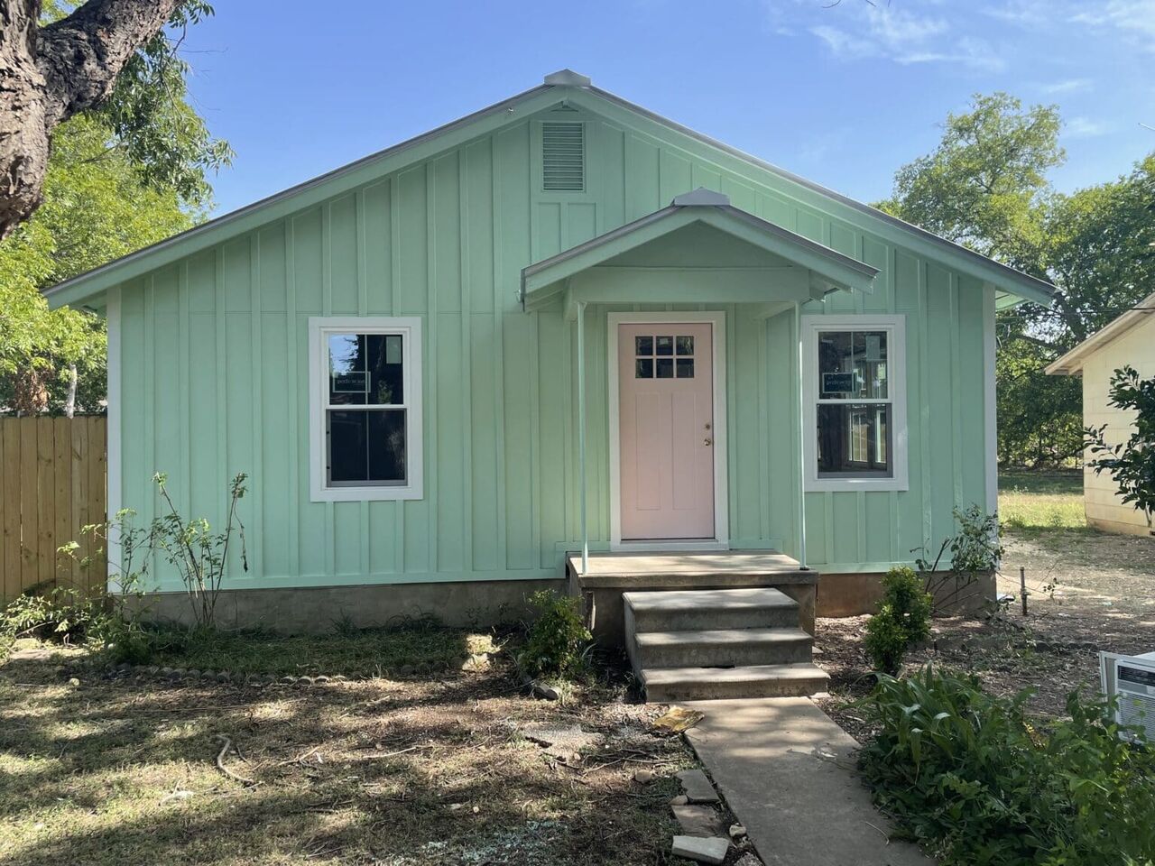 Austin, Household, Upgrade Your Home With Professional Siding Installation In Austin, TX