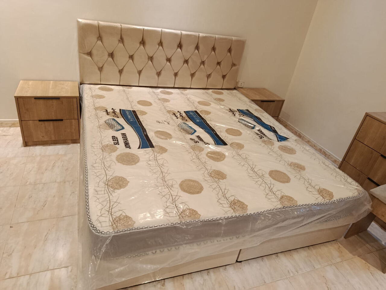 Al Safa, Furniture, SAR 2300,  Complete Bedroom Set | Stylish Modern Design | Best Price In Jeddah