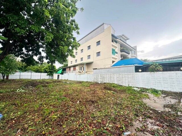 Bangkok, Real Estate For Sale, THB 24900000,  6 BR,  166 Sq. Feet,  Land For Sale Near The Chalong Rat Expressway Entrance, Near BTS Phra Khanong Station, In