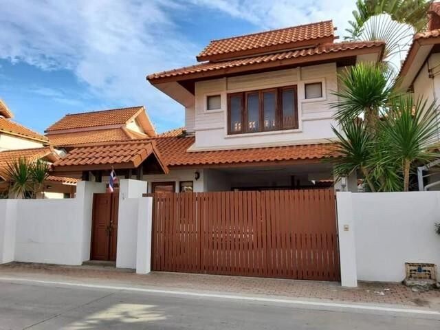 Bangkok, Villas, THB 44000,  88 Sq. Feet,  HR 10339 Single House For Rent, 2 Floors, 3 Bedrooms, Baan Oon Village, Bang Yai, With