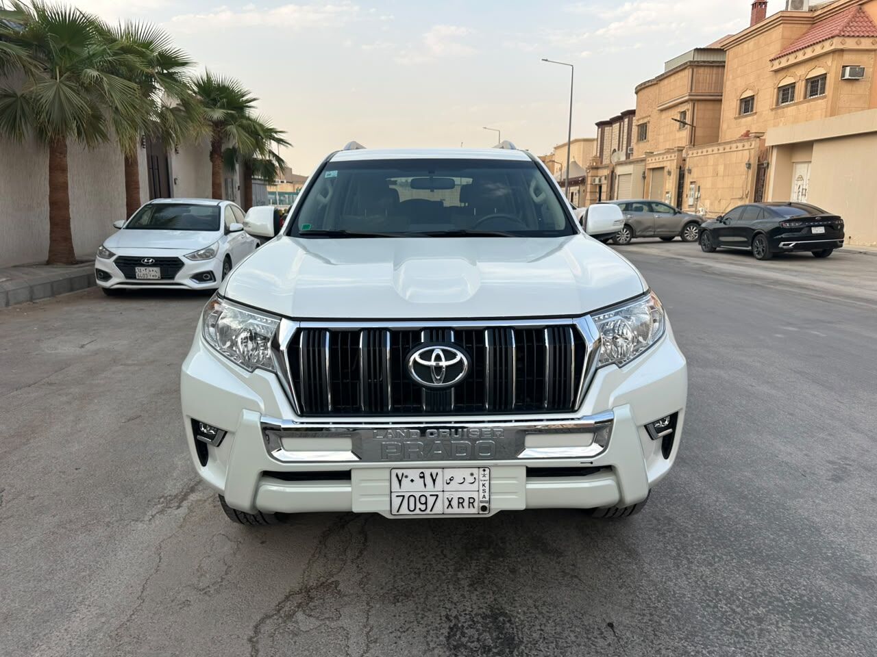 Riyadh, Vehicles, Cars & Trucks , SAR 147000,  Toyota Land Cruiser Prado,  2023,  Automatic,  126000 KM,    TX-L With V6 Auto Gear 4x4 Good Price For Sales (2nd Owner)
