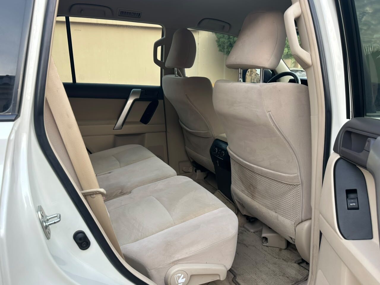Riyadh, Vehicles, Cars & Trucks , SAR 147000,  Toyota Land Cruiser Prado,  2023,  Automatic,  126000 KM,    TX-L With V6 Auto Gear 4x4 Good Price For Sales (2nd Owner)