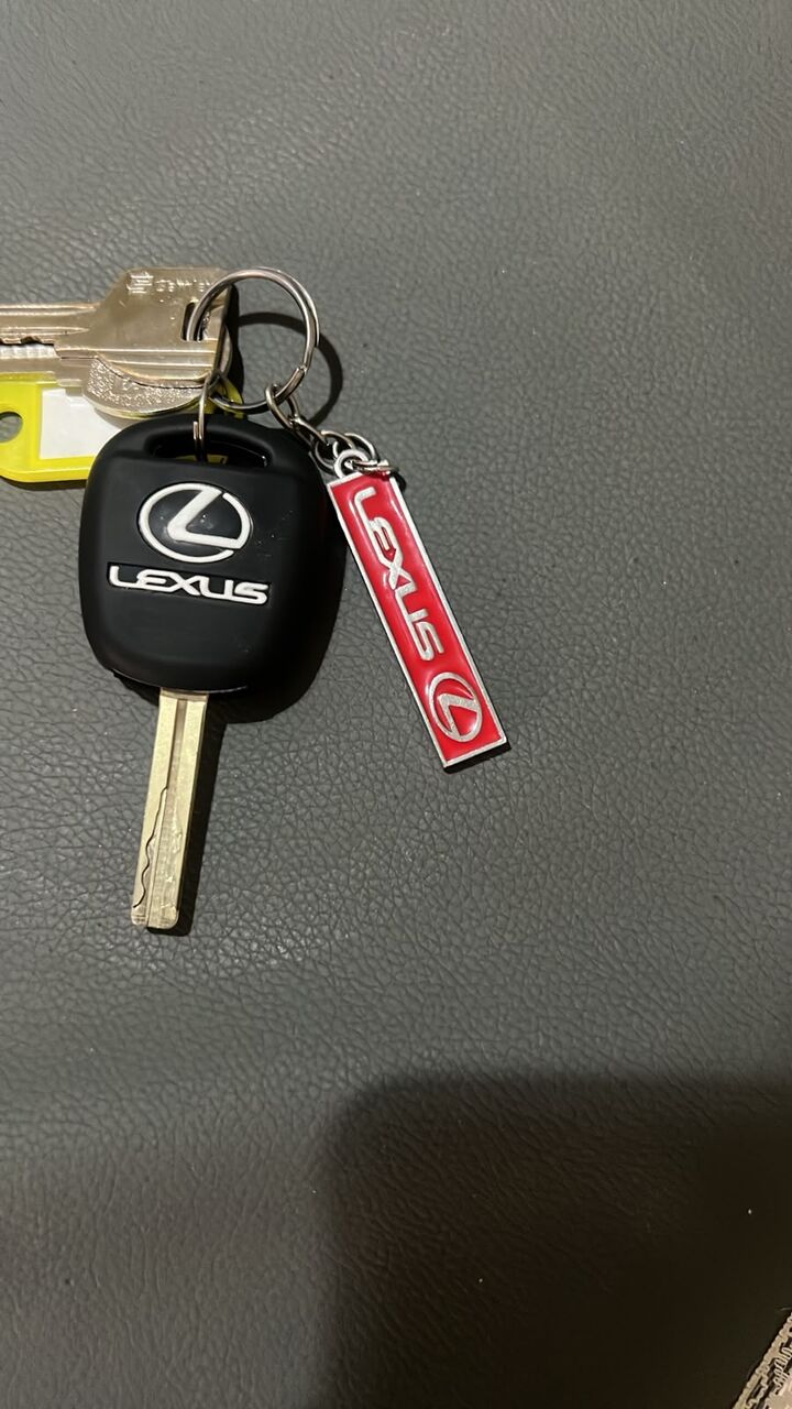 Dammam, Vehicles, Cars & Trucks , SAR 21000,  Lexus Rx330,  2005,  Automatic,  335000 KM,  Toyota  For Sale