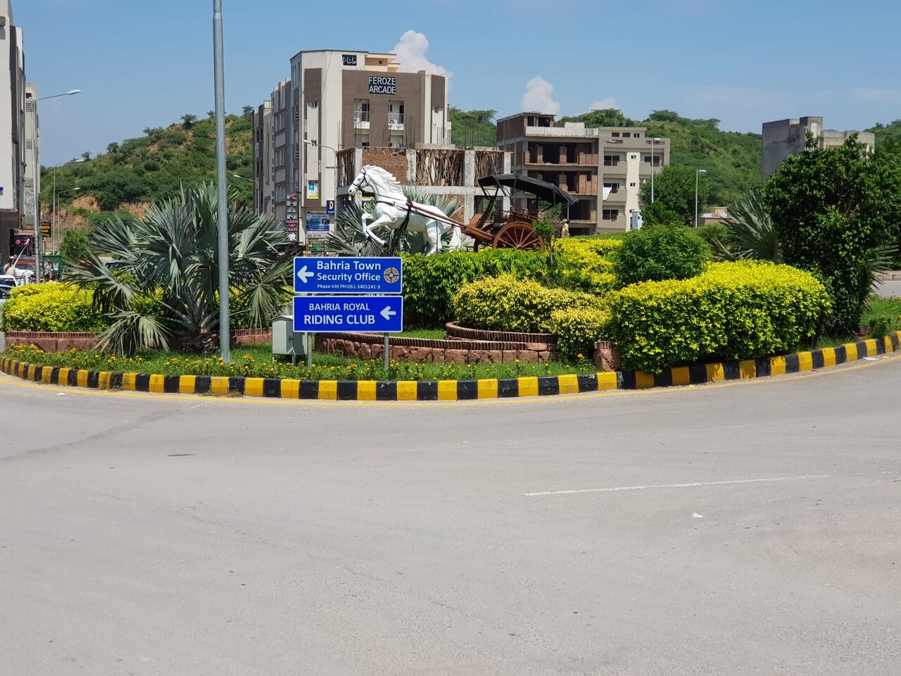Rawalpindi, Real Estate For Sale, PKR 8500000,  2 BR,  725 Sq. Feet,  2 Bed 2 Bath Flat For Sale In Main Rafi Commercial, Phase 8 Bahria Town, Rawalpindi