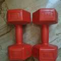 SAR 40,  Dumbbells 3 KG For Sale In Good Condition
