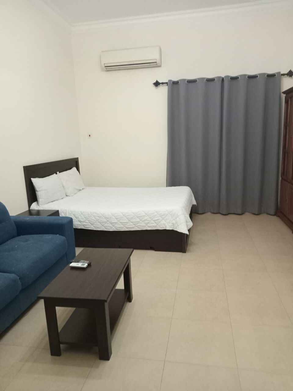 Juffair, Apartments, Flats, Houses & Villas, BHD 220/month,  Furnished,  Studio Flat With Kitchen (BHD220, Unlimited EWA)