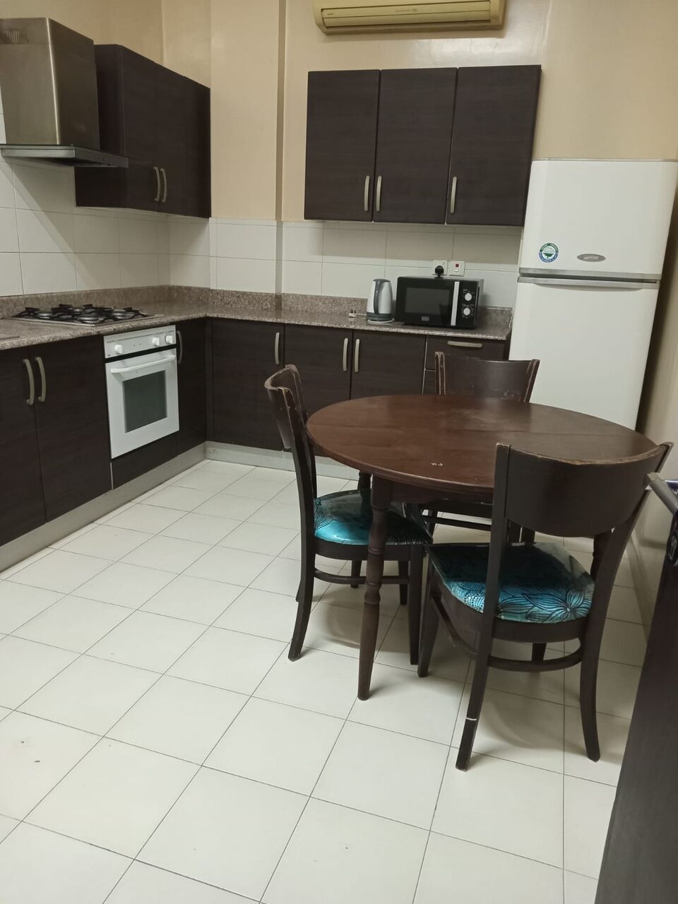 Juffair, Apartments, Flats, Houses & Villas, BHD 220/month,  Furnished,  Studio Flat With Kitchen (BHD220, Unlimited EWA)