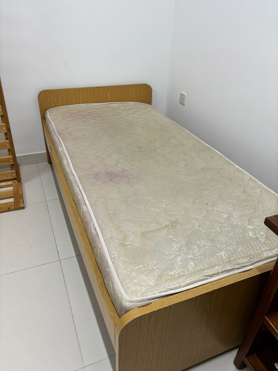 Manama, Furniture, BHD 10,  Bed With Medical Matress For Sale
