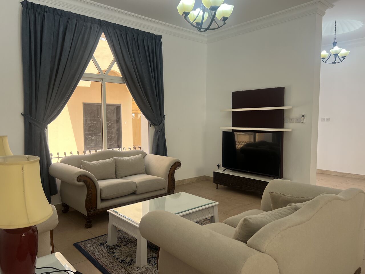 Juffair, Villas, BHD 650,  Furnished,  4 Bedrooms Villa Juffair-F.F IncL;-EWA