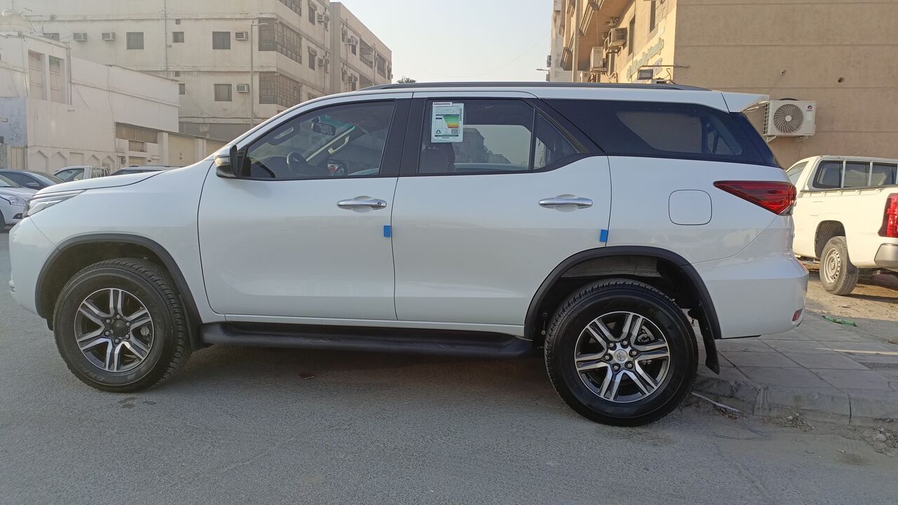 Riyadh, Vehicles, Cars & Trucks , SAR 15000,  Furtuner 2025 White,  2025,  Automatic,  54000 KM,  Furtuner   White For Sell