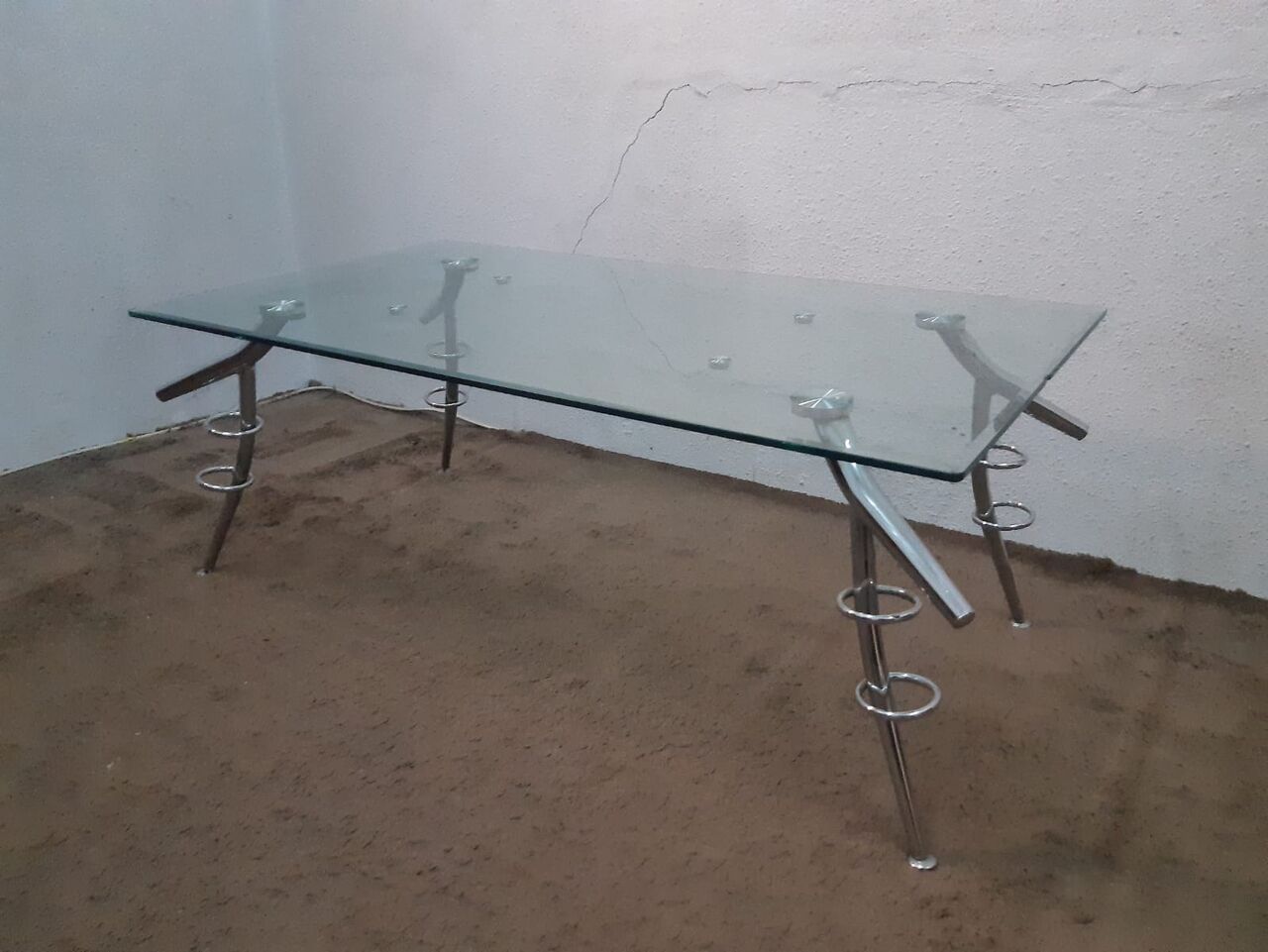 Al Khalidiyah, Furniture, SAR 70,  Glass Table For Sale