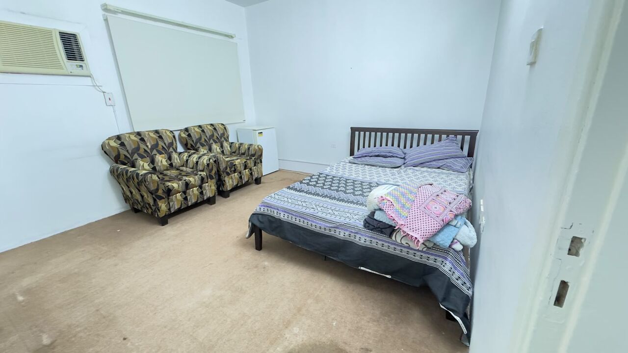 Al Wizarat, Rooms for Rent, SAR 1250/month,  I Have 1 Room In Family Apartment