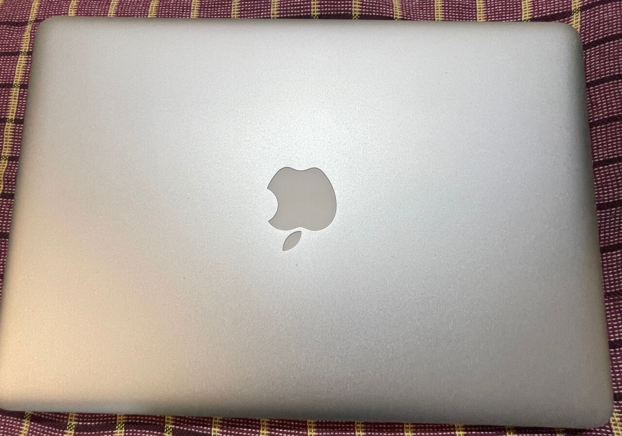 Hoora, Computers, BHD 39,  MacBook Pro