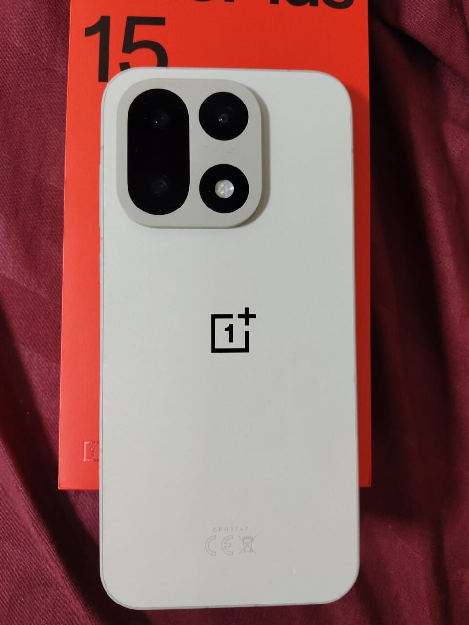 Riyadh, Mobile Phones, SAR 3500,  OnePlus 15 Sandstorm 5G 16GB/ 512 GB International Version