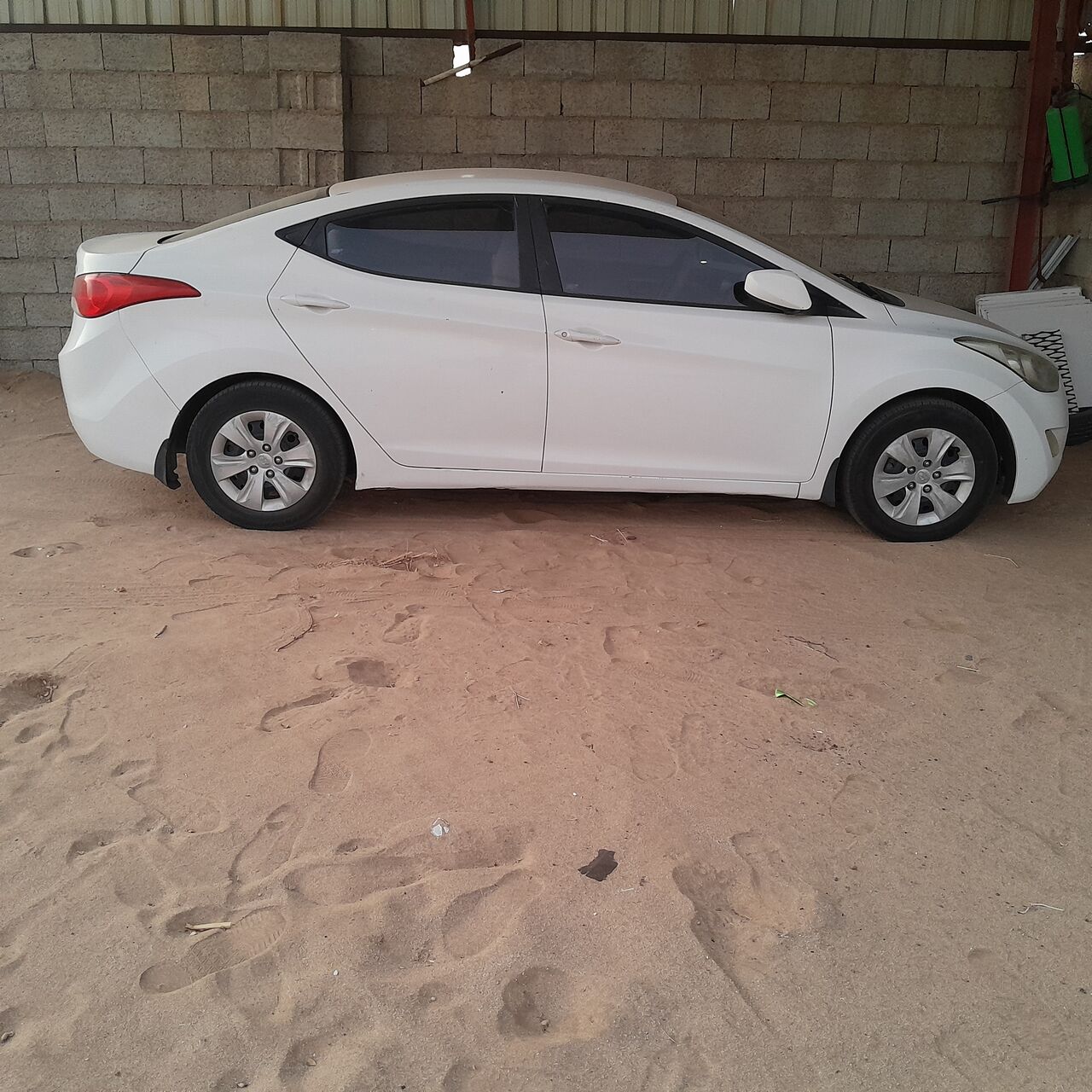 Jeddah, Vehicles, Cars & Trucks , SAR 22500,  Hyundai Elantra,  2012,  Automatic,  360000 KM,  Recently Updated Fahas Valid For 10 Months.