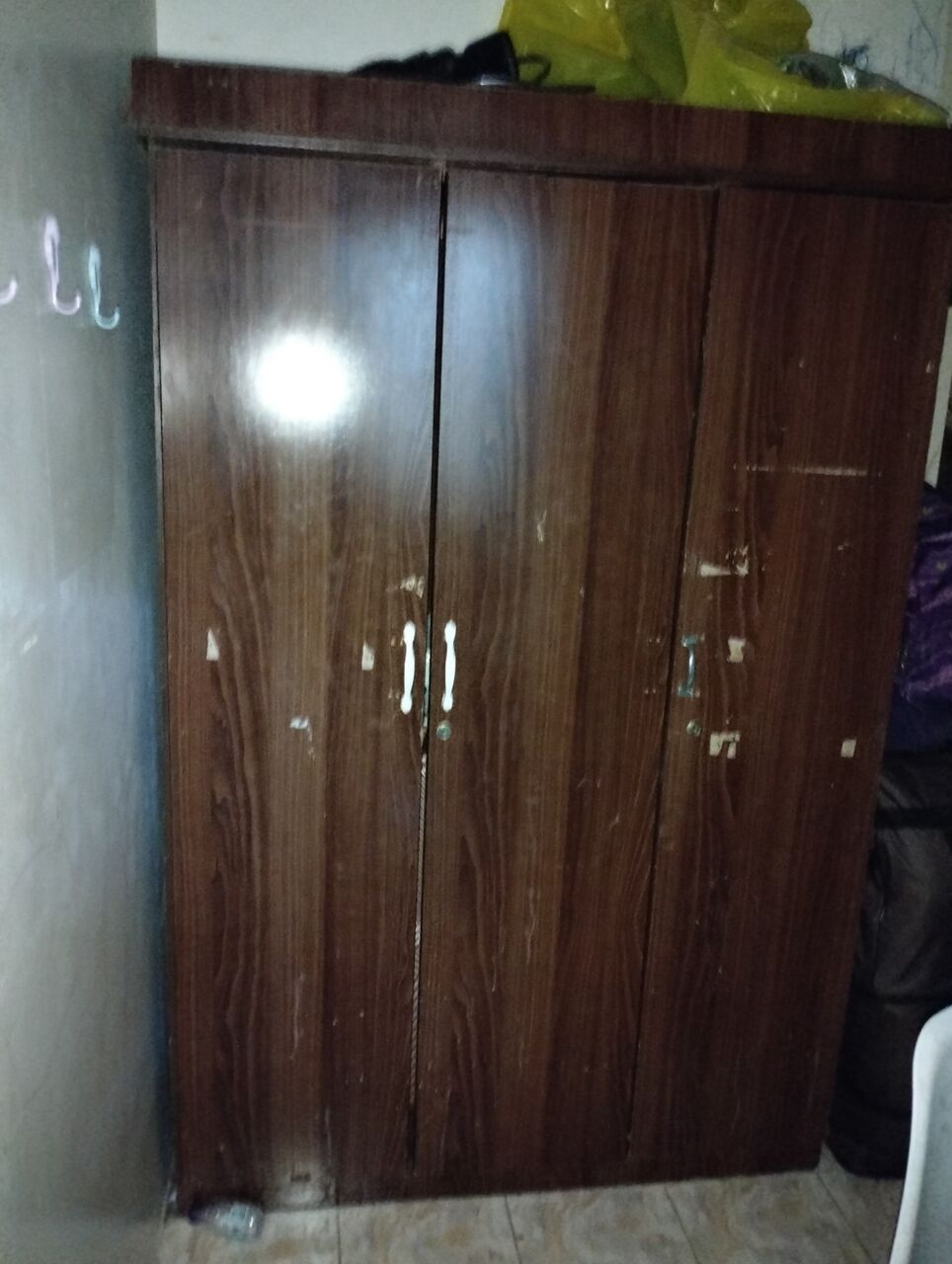 Jubail, Appliances, SAR 100,  Cabinet For Sale