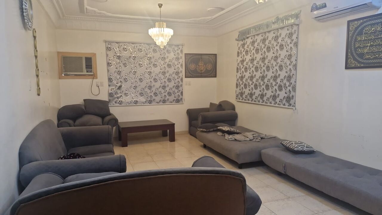 Akrabia, Rooms for Rent, SAR 700/month,  Big Room Available For Rent. 500 Will Be Security Deposit Which Will Be Refund