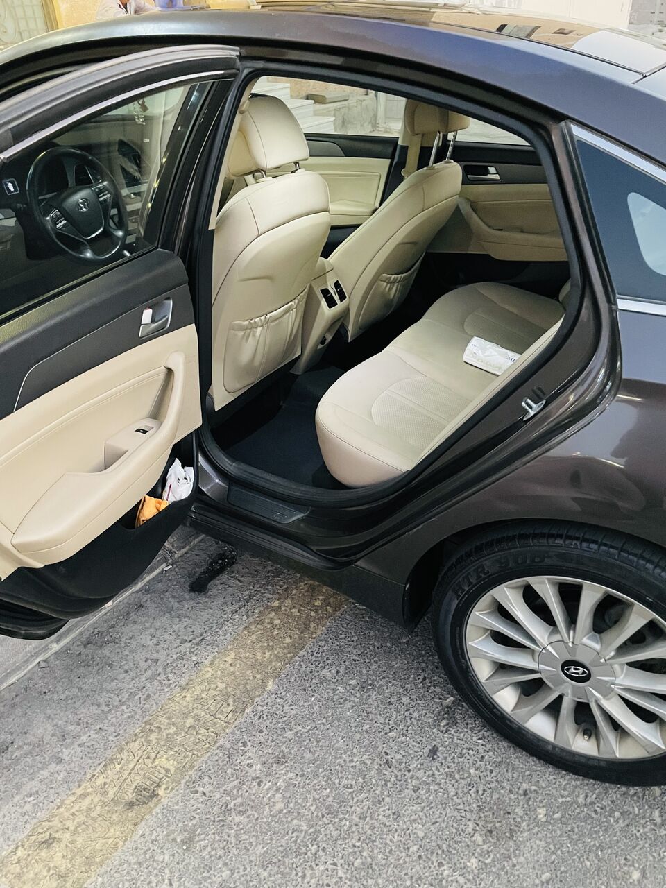 Dammam, Vehicles, Cars & Trucks , SAR 35000,  Hyundai Sonata Limited,  2016,  Automatic,  251000 KM,  SAR 35000,  Full Option, , , 251K KM,