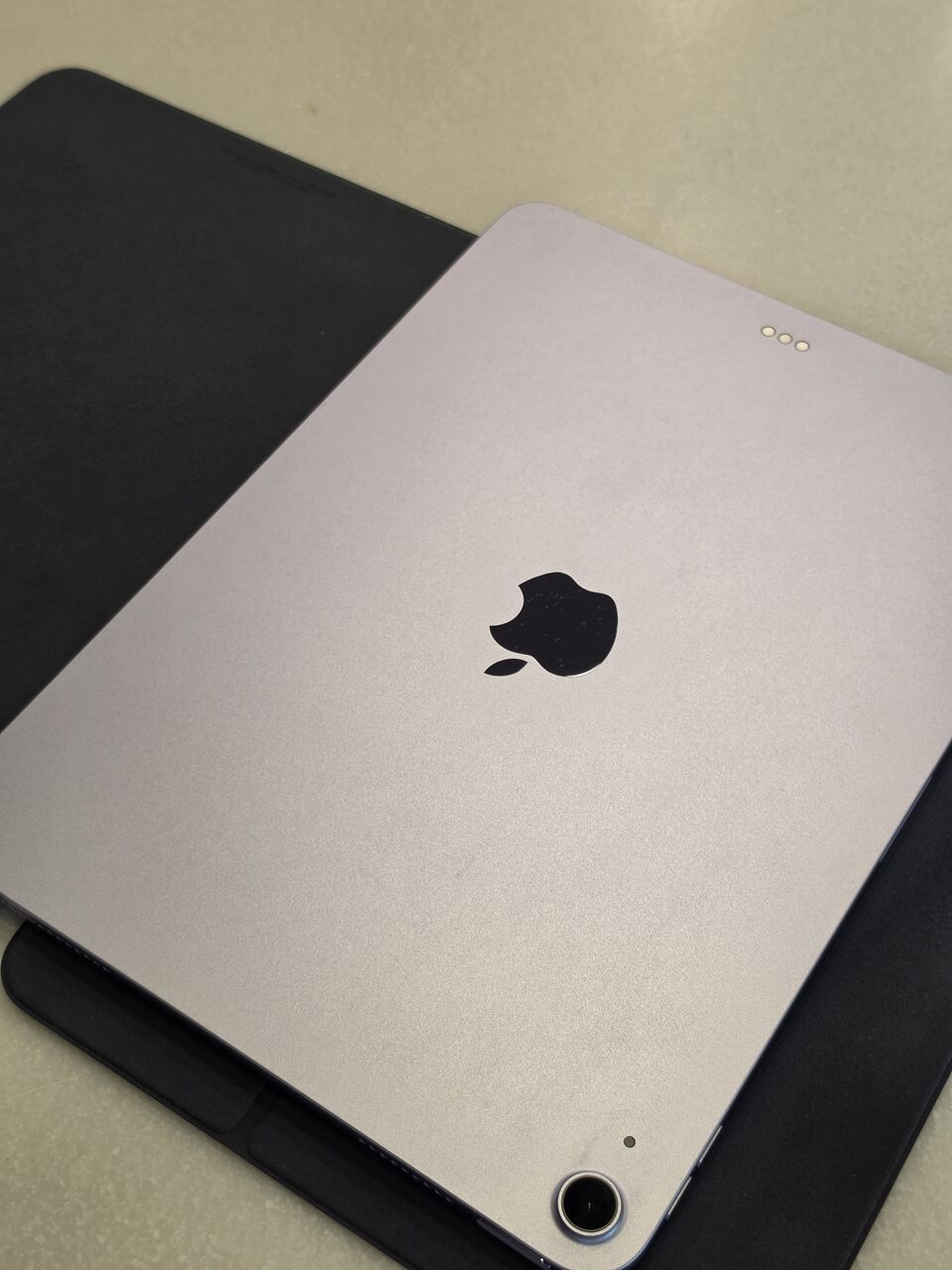 Dammam, Mobile Phones, SAR 2200,  IPad Air M4