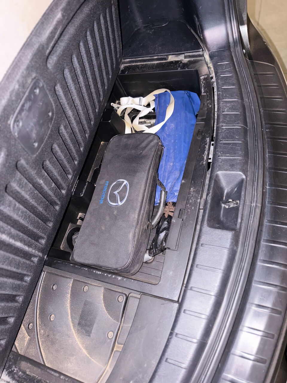 Riyadh, Vehicles, Cars & Trucks , SAR 30000,  Mazda CX-9,  2016,  Automatic,  288 KM,    Full Option