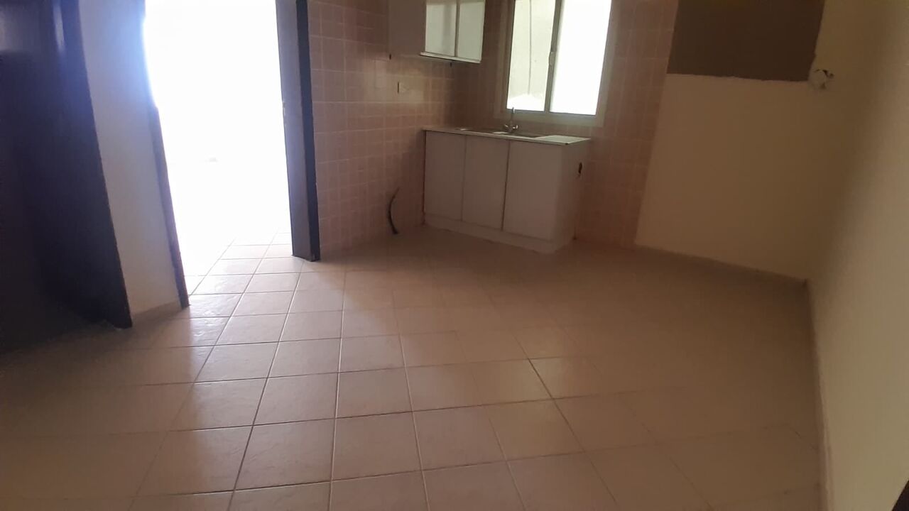 Manama, Offices, BHD 110,  Ras Ruman:- 1Bhk Office/Commercial Flat On Rent..