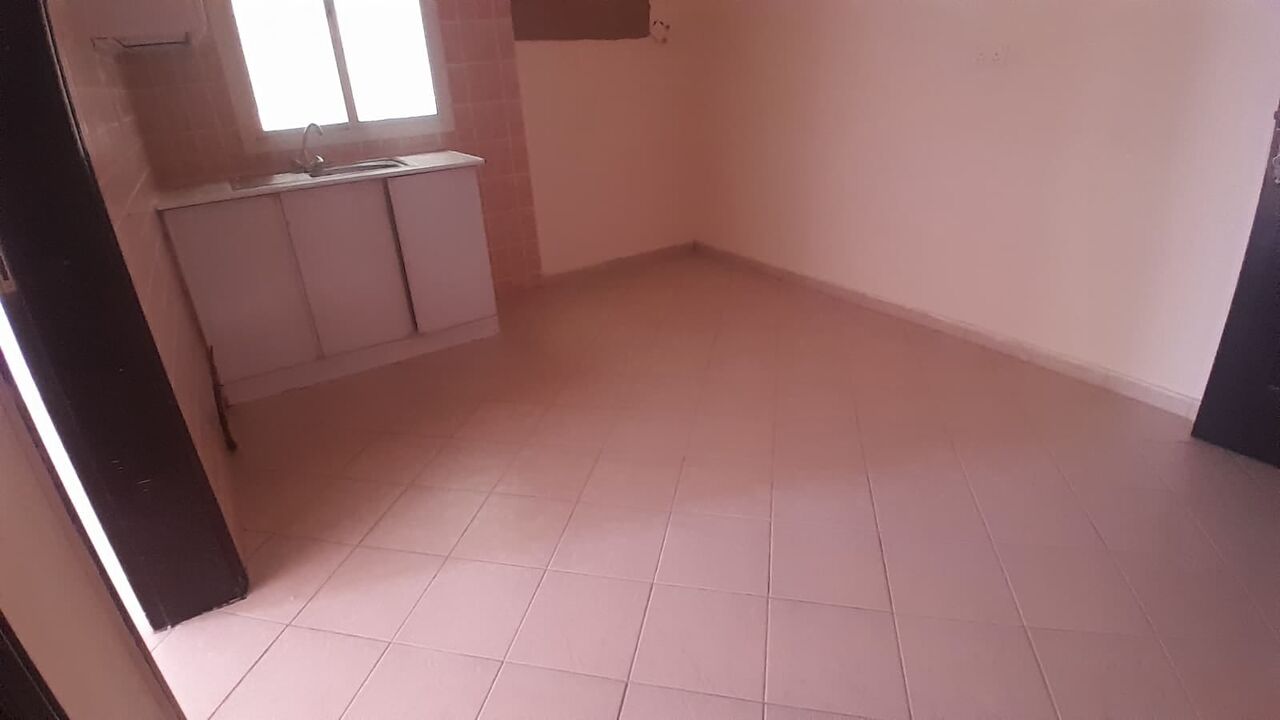 Manama, Offices, BHD 110,  Ras Ruman:- 1Bhk Office/Commercial Flat On Rent..