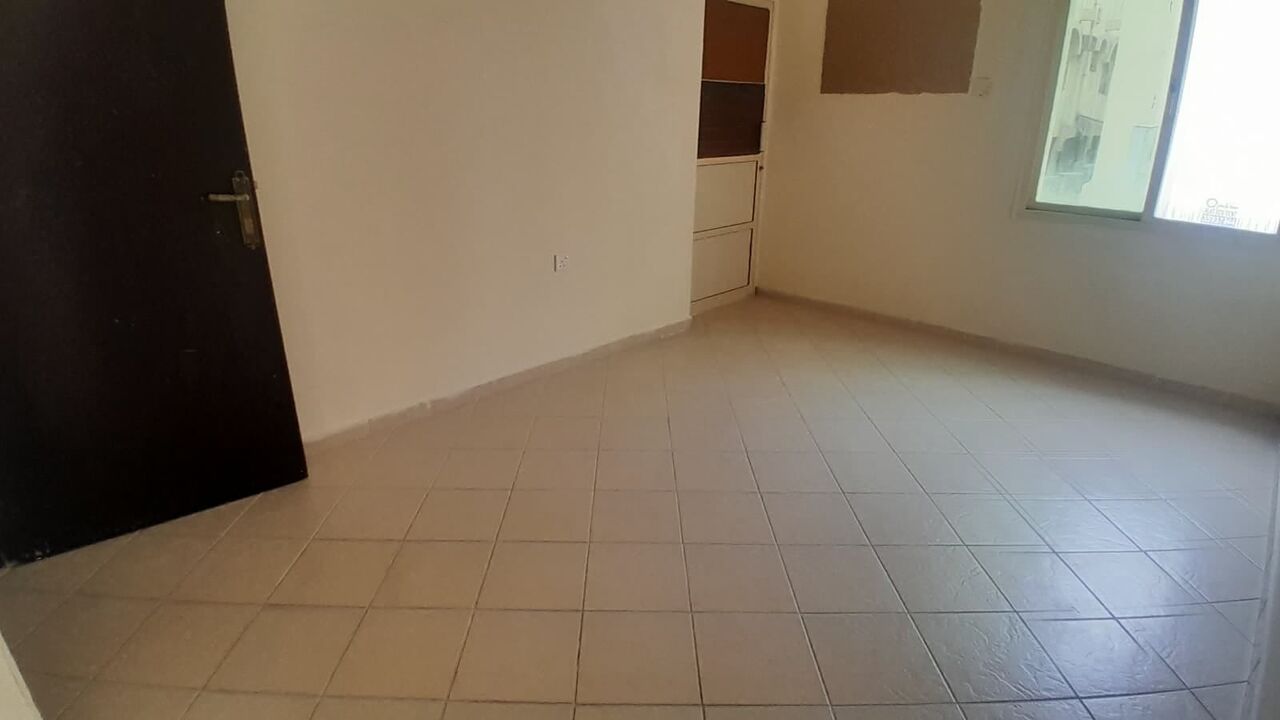 Manama, Offices, BHD 110,  Ras Ruman:- 1Bhk Office/Commercial Flat On Rent..