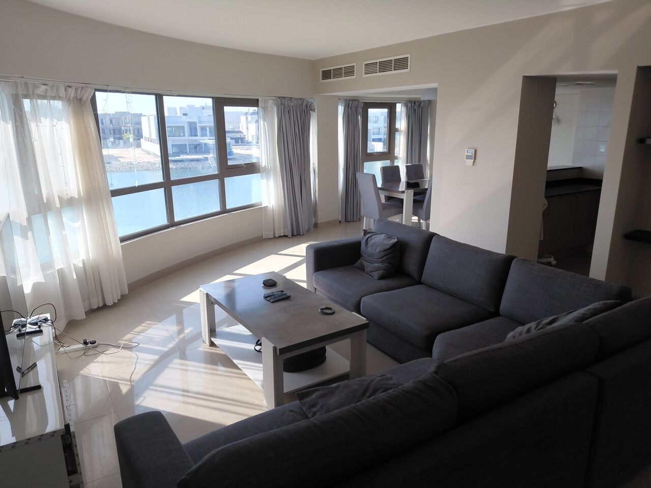 Manama, Apartments, Flats, Houses & Villas, BHD 500/month,  2 BR,  118 Sq. Meter,  FF Flat For Rent