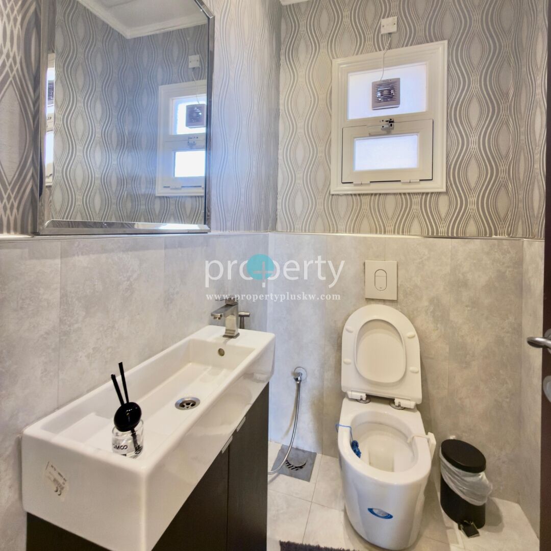 Salmiya, Apartments, Flats, Houses & Villas, KWD 450/month,  1 BR,  1 Bedroom Semi Furnished Apartment For Rent In Salmiya