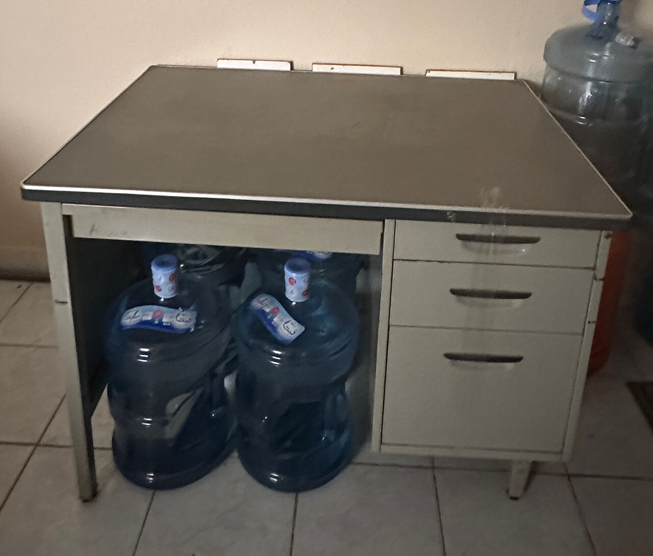 Sulai, Furniture, SAR 80,  Office Table