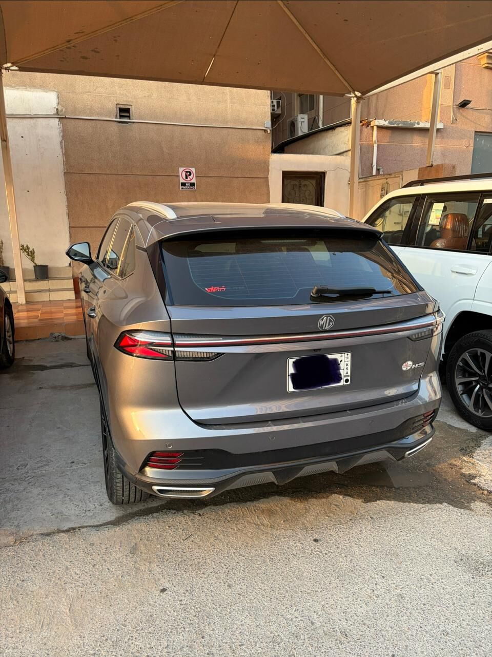 Khobar, Vehicle Lease Transfer, MG HS DEL 1.5T &mdash; 2025 | Low Mileage | Agency Warranty