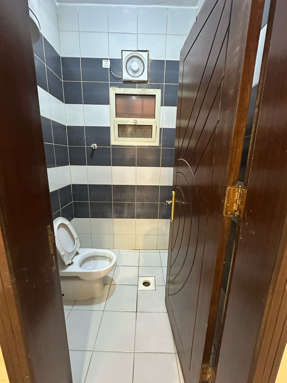 Al-Yarmouk, Rooms for Rent, SAR 1500/month,  Pakistani Single Bacholar (Only One Person Is Allowed)
