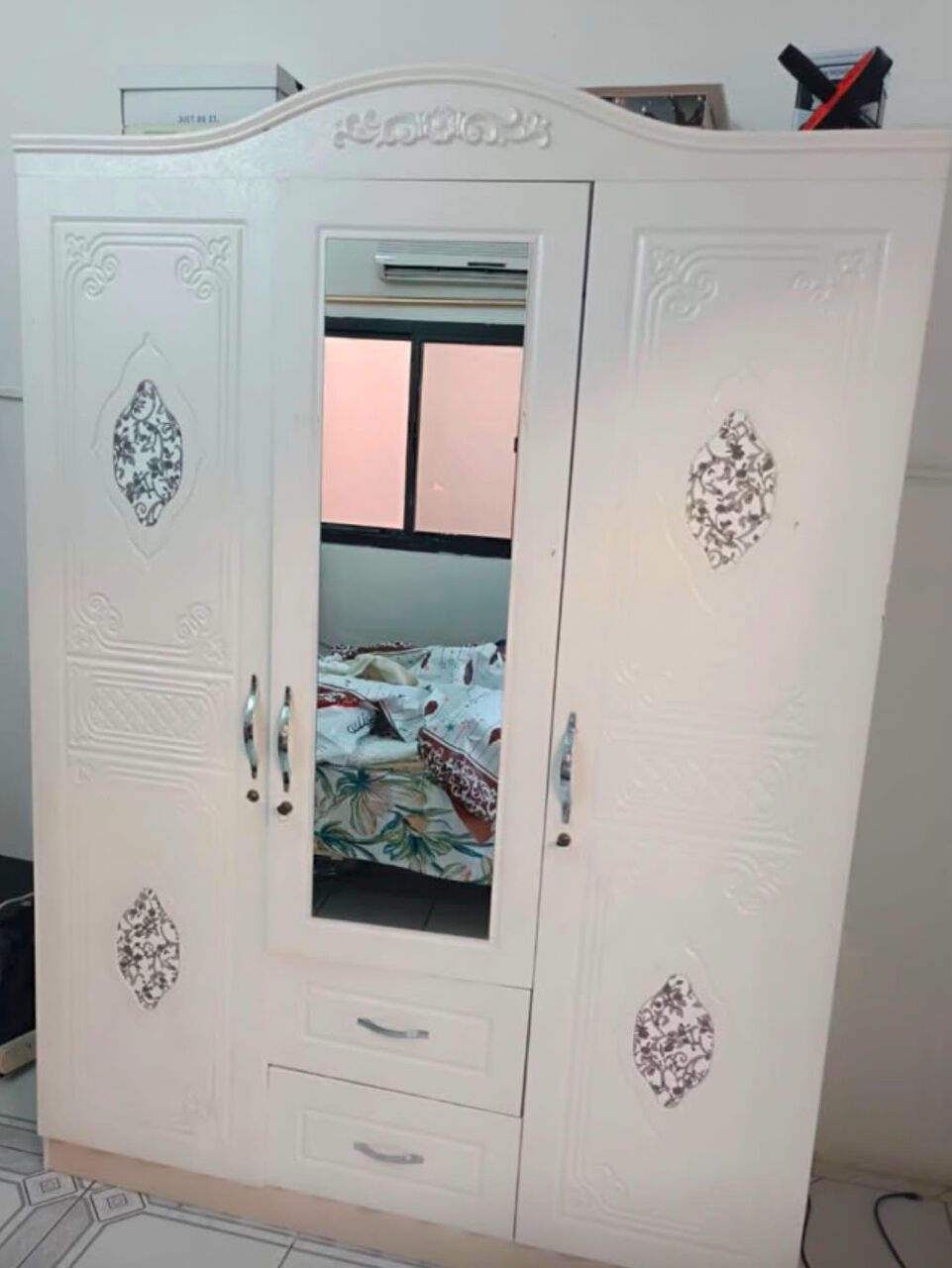 Manama, Furniture, BHD 1,  Furniture For Sale &ndash; Good Condition