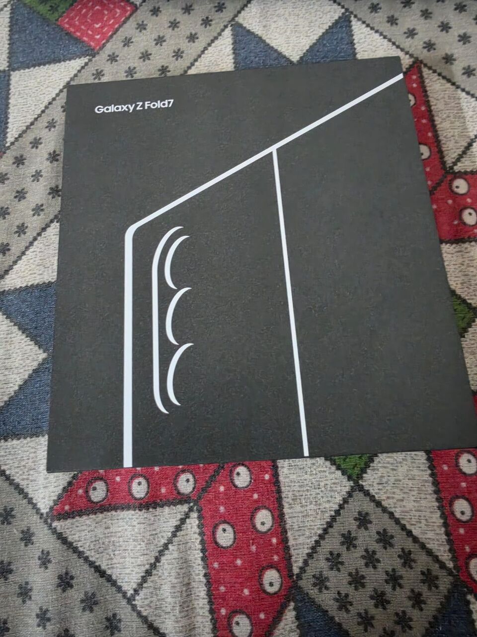 Riyadh, Electronics, SAR 3950,  Samsung Z Fold7 512gb For Sale