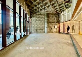 Kuwait City, Apartments, Flats, Houses & Villas, KWD 4000/month,  1 BR,  Prime Commercial Shop For Rent In Hawally