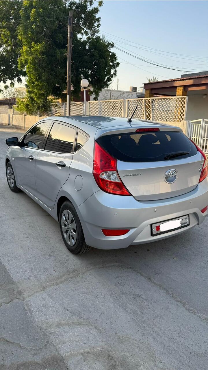 Manama, Vehicles, Cars & Trucks , BHD 2500,  Hyundai Accent,  2018,  Automatic,  62000 KM,  Hatchback