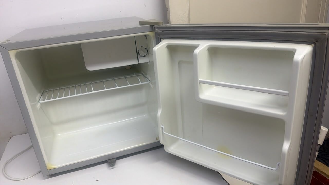 Olaya, Appliances, SAR 150,  Nikai Small Room Mini Fridge &ndash; For Sale Excellent Condition