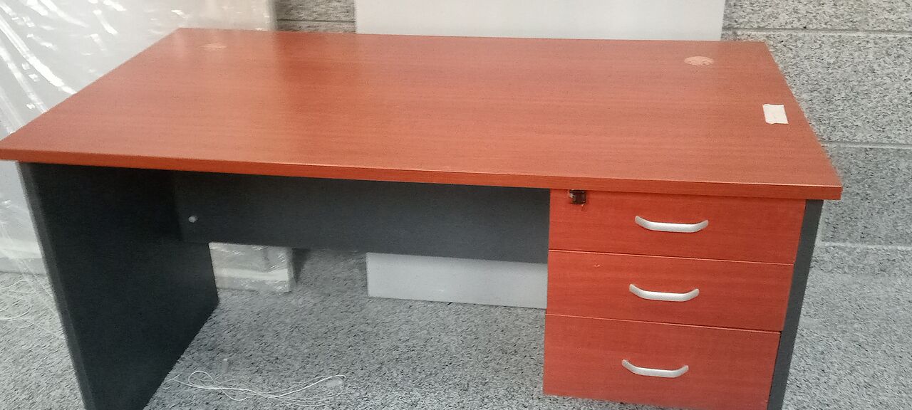 Hoora, Furniture, BHD 1,  OFFICE FURNITURE FOR SALE