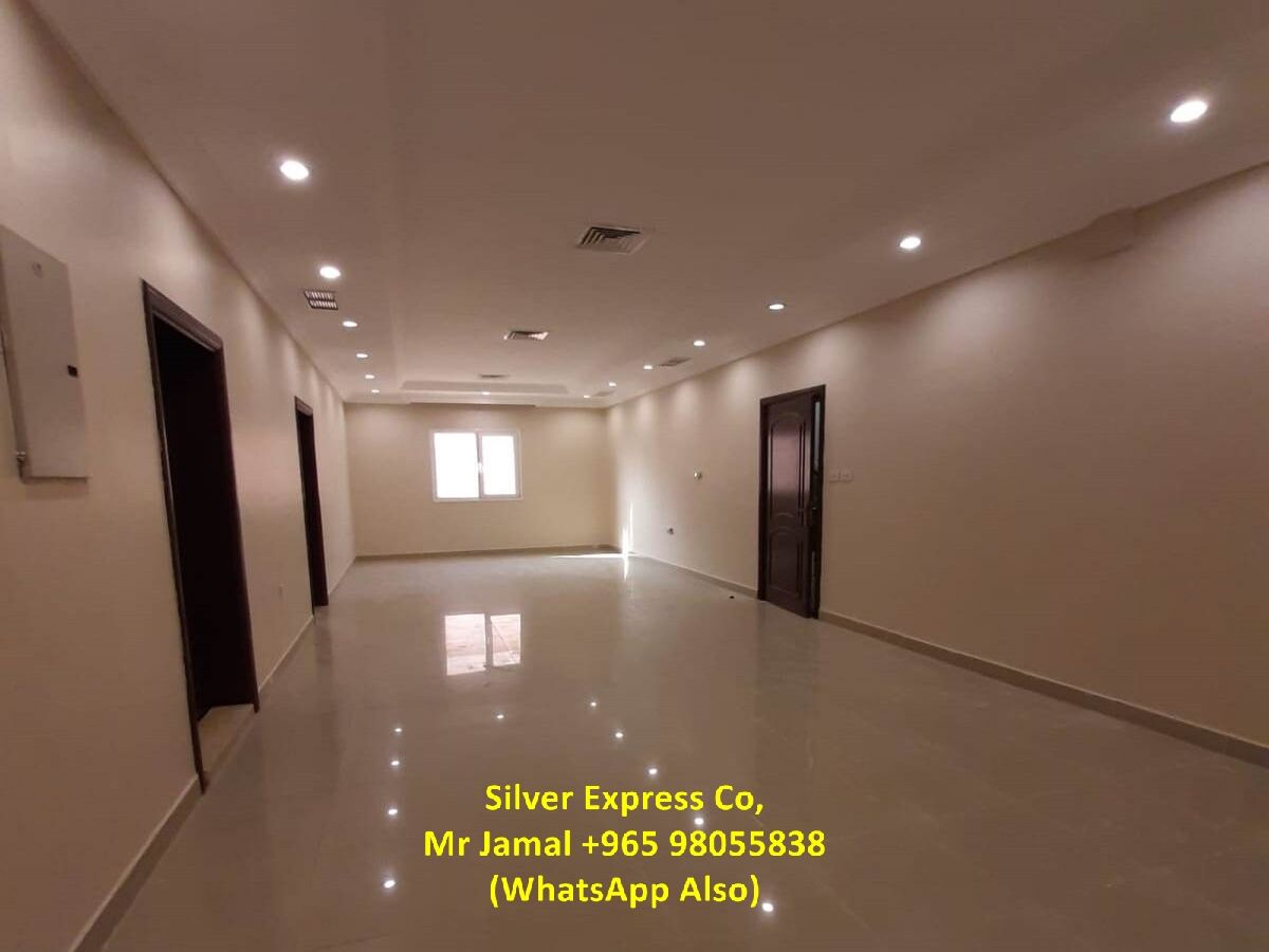 Mangaf, Apartments, Flats, Houses & Villas, KWD 450/month,  3 BR,  200 Sq. Meter,  3 Bedroom Villa Flat With Shared Garden In Mangaf.