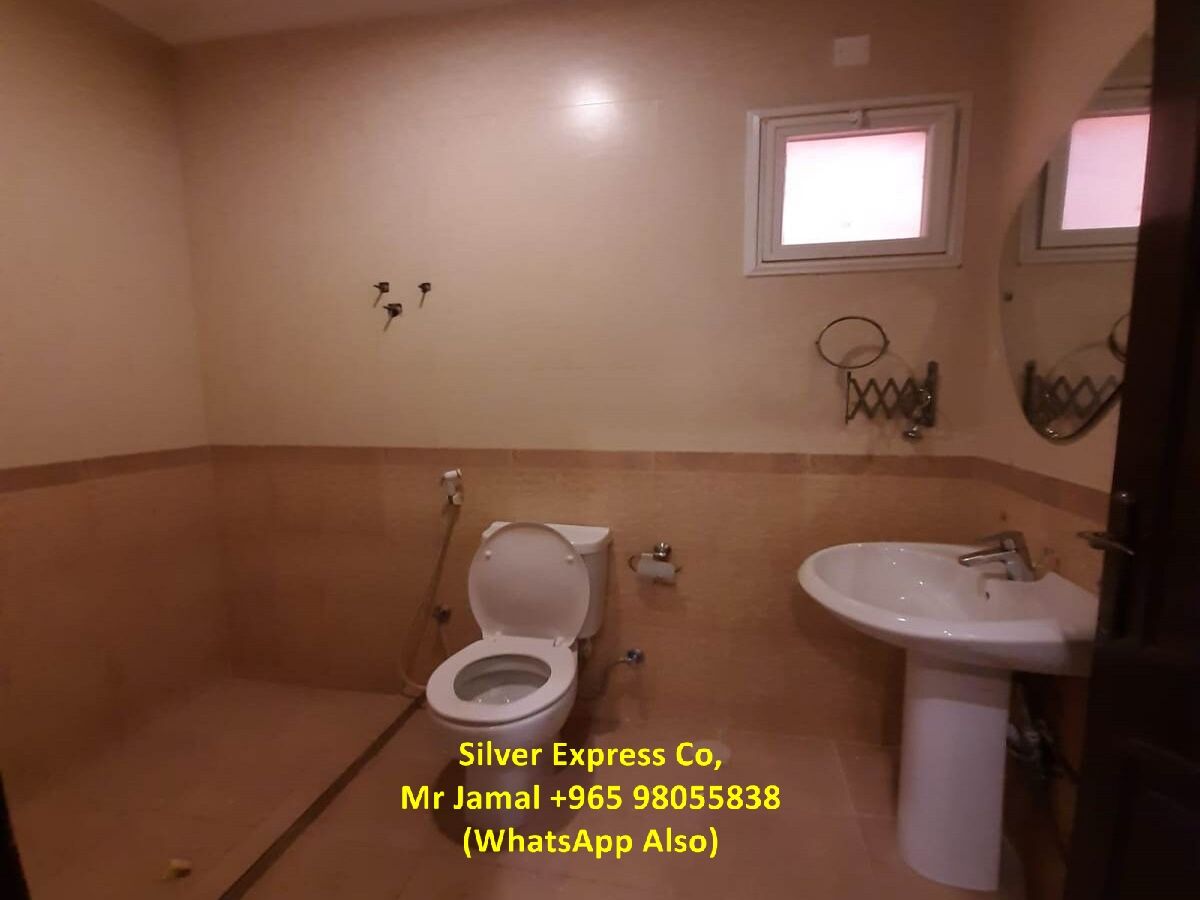 Mangaf, Apartments, Flats, Houses & Villas, KWD 450/month,  3 BR,  200 Sq. Meter,  3 Bedroom Villa Flat With Shared Garden In Mangaf.
