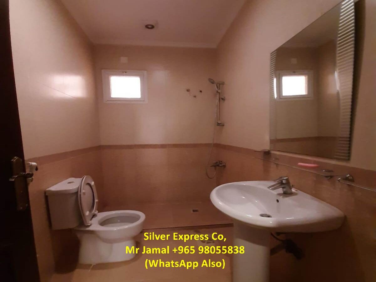 Mangaf, Apartments, Flats, Houses & Villas, KWD 450/month,  3 BR,  200 Sq. Meter,  3 Bedroom Villa Flat With Shared Garden In Mangaf.