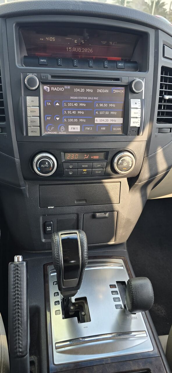 Hidd, Vehicles, Cars & Trucks , BHD 3950,  MITSUBISHI PAJERO-FULL OPTION,  2013,  Automatic,  118 KM,  Excellent Condition Pajero With Low Milleage For Sale. Urgent Sale Owner Leaving Bahrain
