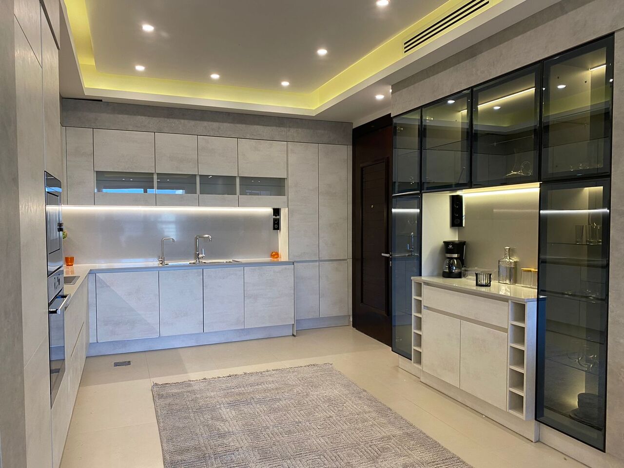 Amman, Apartments, Flats, Houses & Villas, JOD 17/year,  Furnished,  2 BR,  100 Sq. Meter,  Apartment For Rent In Deir Ghbar